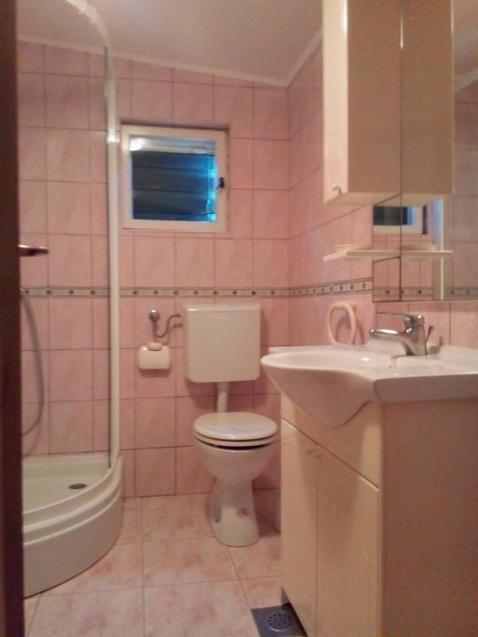Ferienwohnung Ferienhaus Anais  Bilice Exterior foto